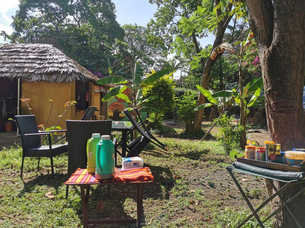 Ibrahim Garden Hostel อารูชา ภายนอก รูปภาพ