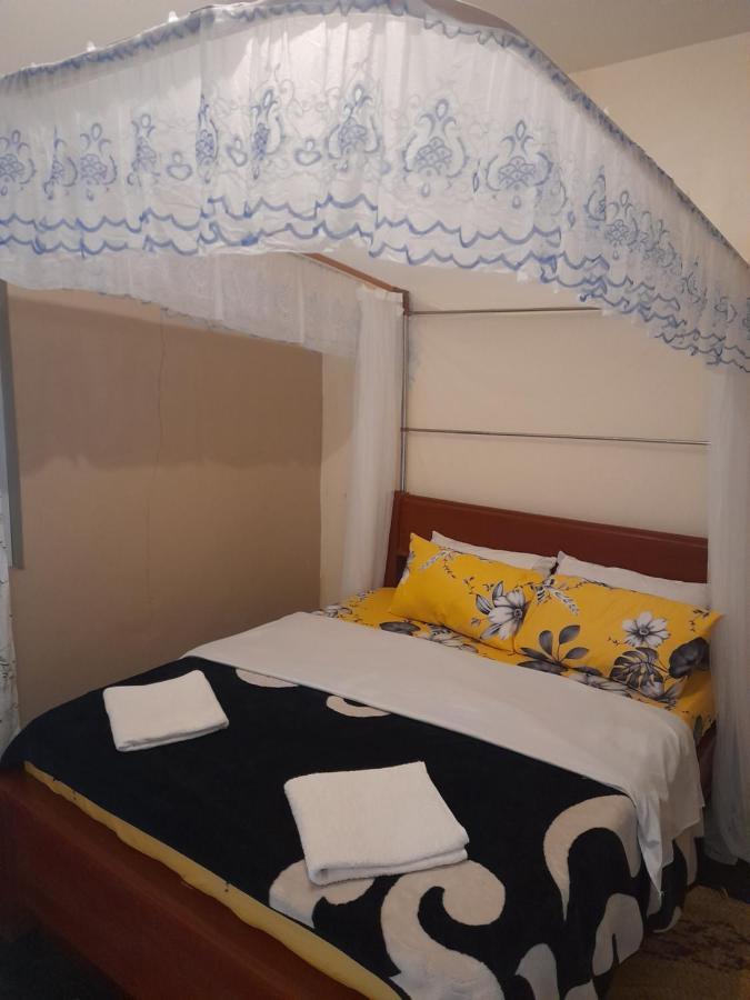 Ibrahim Garden Hostel อารูชา ภายนอก รูปภาพ
