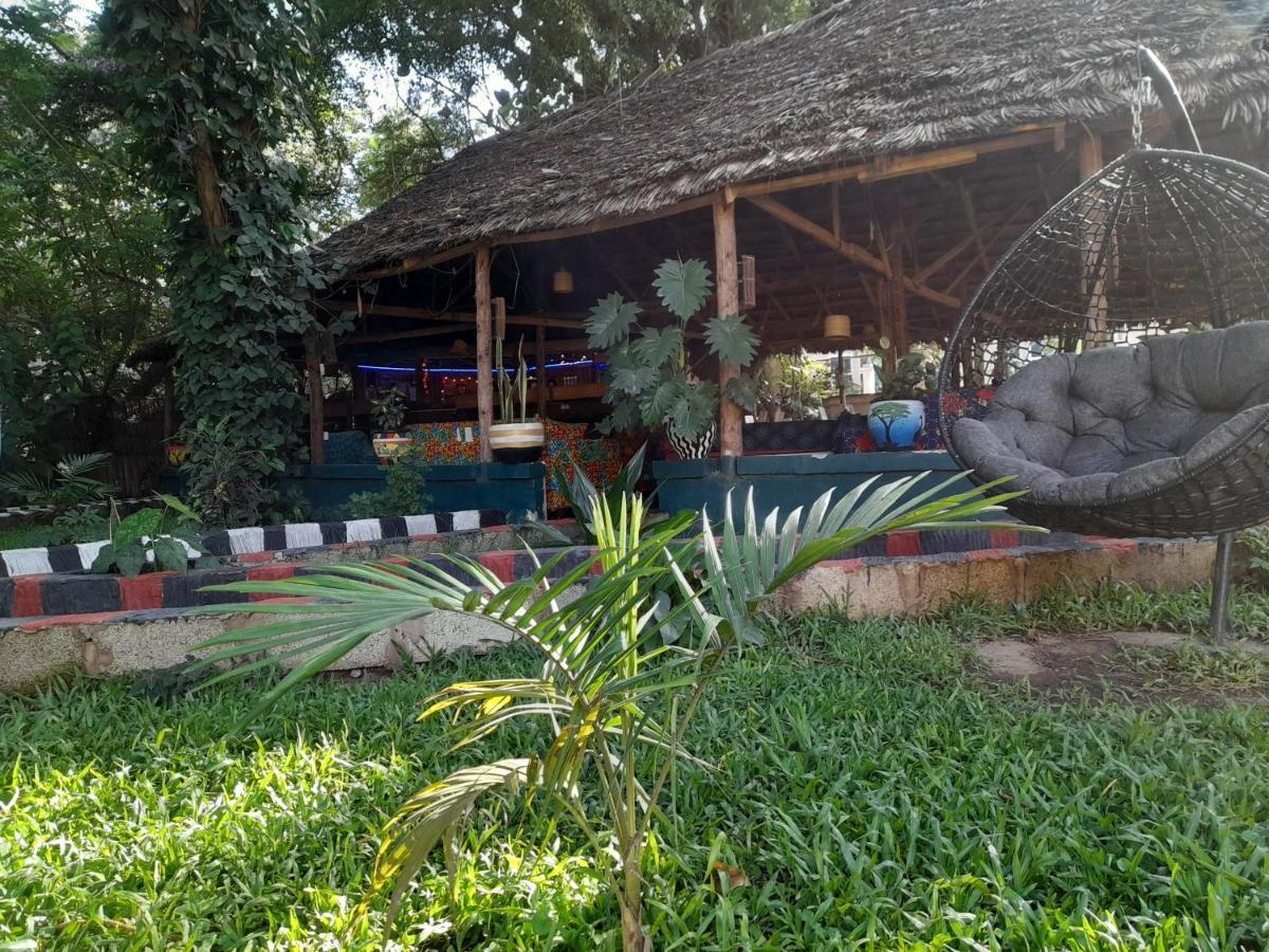 Ibrahim Garden Hostel อารูชา ภายนอก รูปภาพ