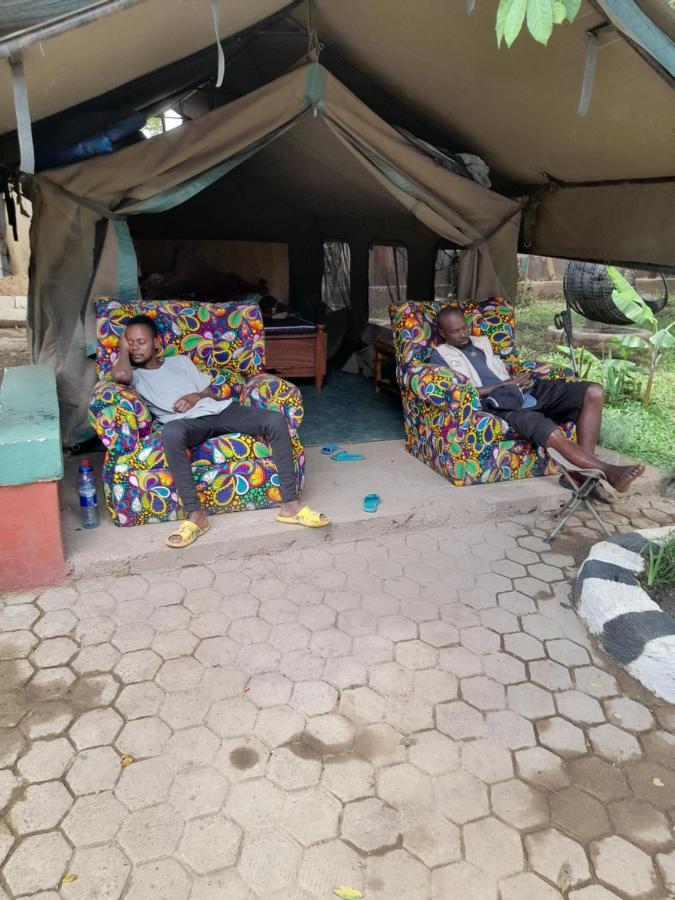 Ibrahim Garden Hostel อารูชา ภายนอก รูปภาพ