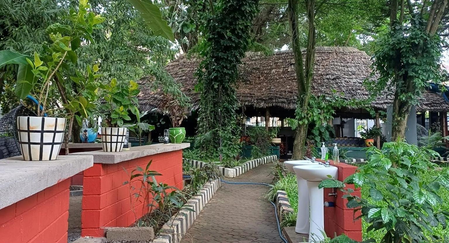 Ibrahim Garden Hostel อารูชา ภายนอก รูปภาพ